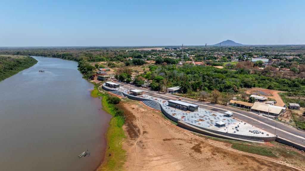 Obra da orla de Santo Antnio de Leverger entra na reta final; entrega anima empresrios com alta do turismo e economia local
