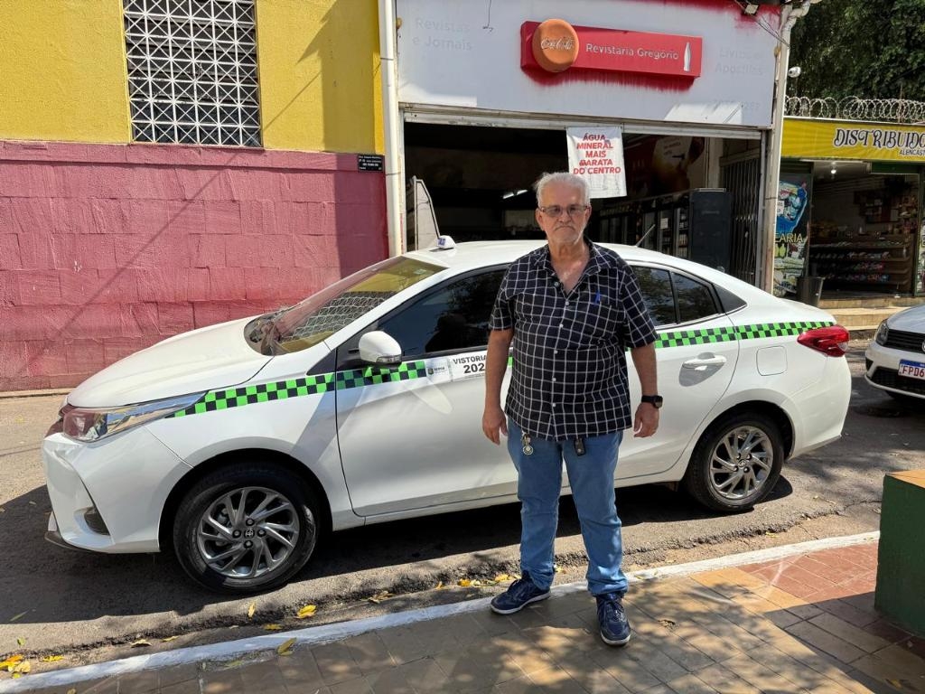 Taxista realiza sonho e conquista veculo prprio com crdito da Desenvolve MT