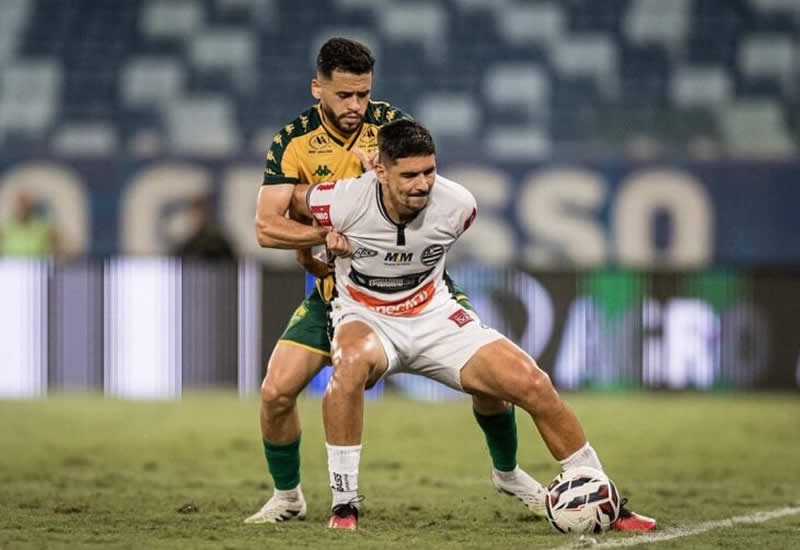 De virada, Cuiab� supera o Athletic e se aproxima do G-4  