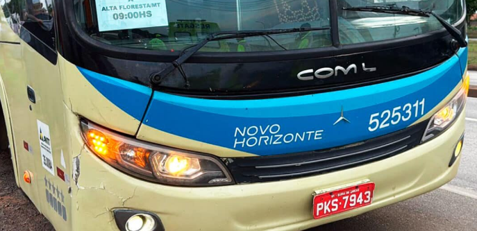 Criana de 8 anos  atropelada por nibus na BR-163 em Sorriso