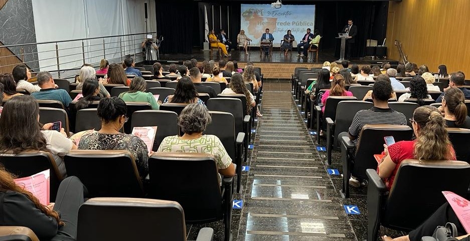Secretaria de Sa�de debate fortalecimento das unidades de coleta de sangue em Mato Grosso
