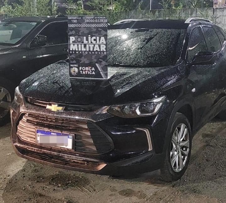 For�a T�tica prende homem por recepta��o e recupera ve�culo roubado