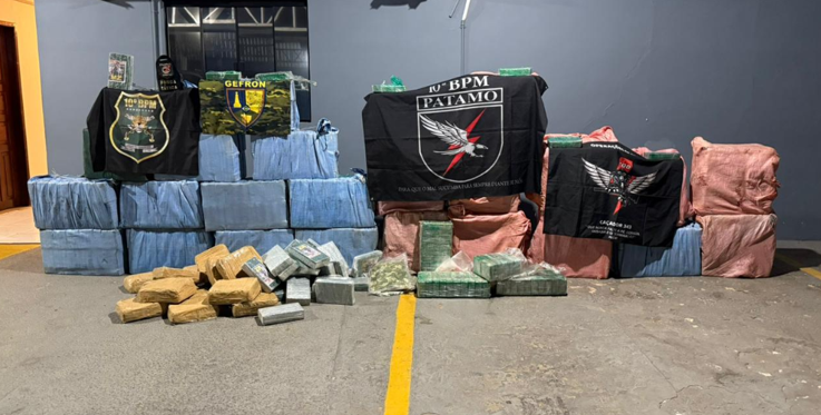 For�as de seguran�a de MT e RO apreendem 900 kg de pasta base de coca�na