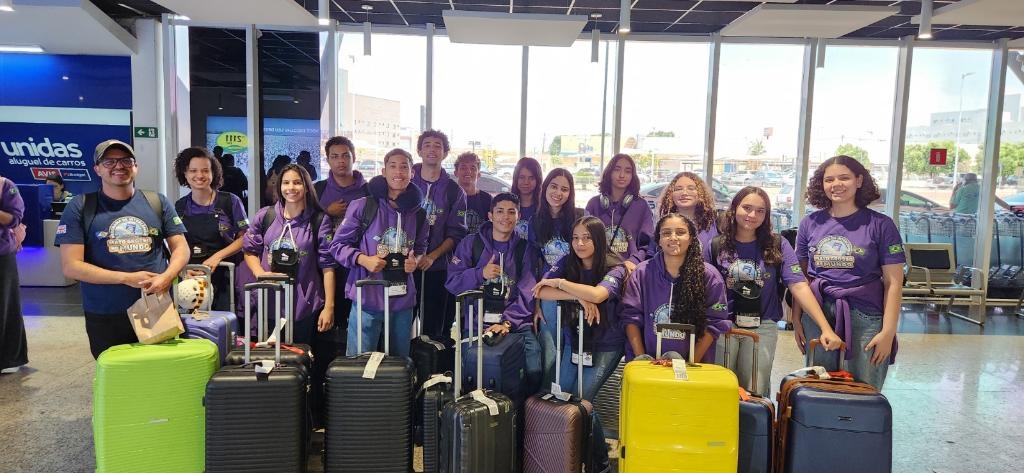 Estudantes de MT retornam de interc�mbio na Inglaterra e relatam aprendizados; 