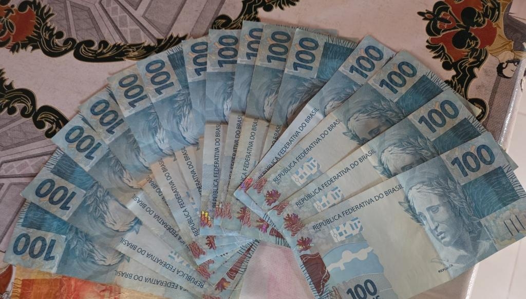 Pol�cia Civil prende sobrinho que furtou aposentadoria de tia em Novo S�o Joaquim