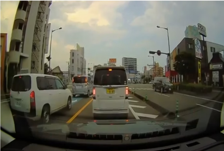 Alerta de tsunami � acionado no Jap�o ap�s terremoto