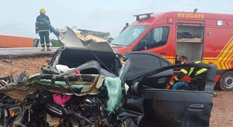 Coliso na BR-163 provoca morte de trs mulheres e deixa uma gravemente ferida