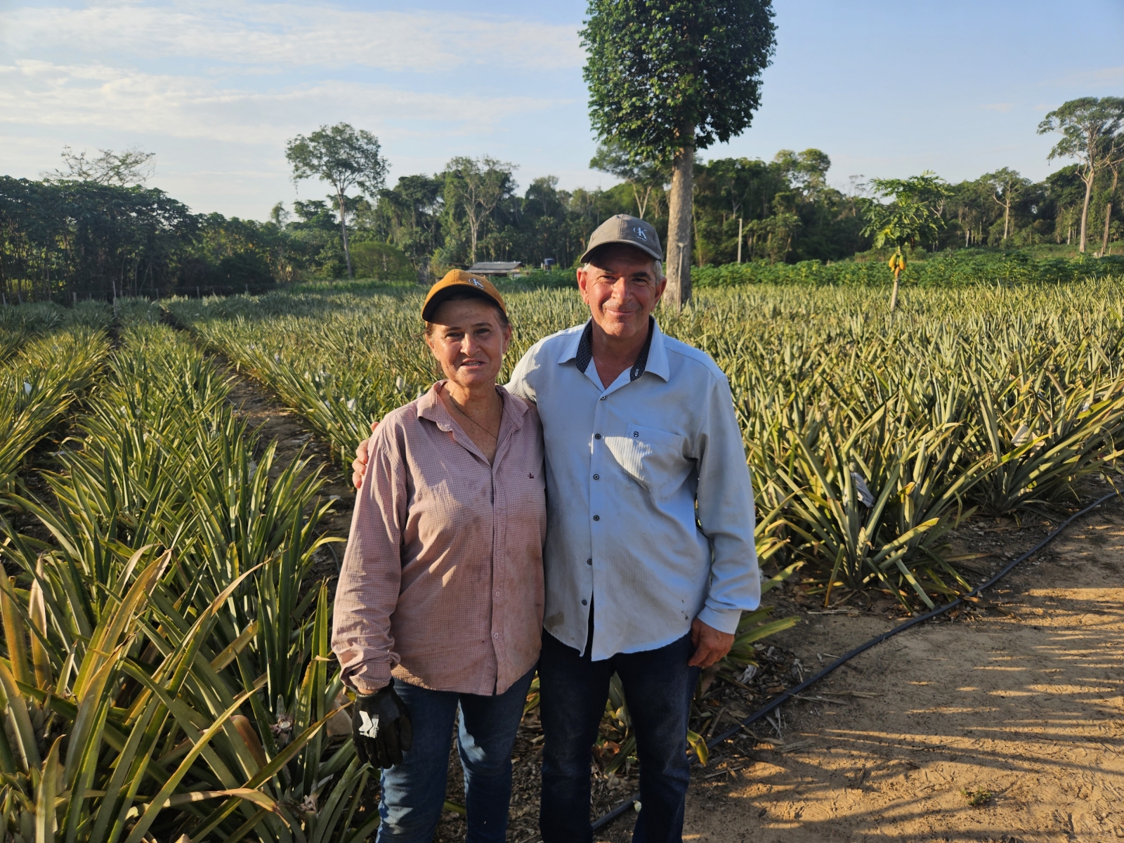 Casal deixa vida urbana e transforma ch�cara em modelo de produ��o agroecol�gica com apoio da Seaf e Empaer