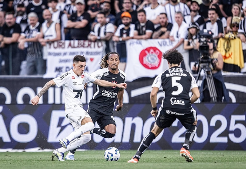 Santos e Corinthians se enfrentam na Vila Belmiro em duelo decisivo do Brasileiro 2025  