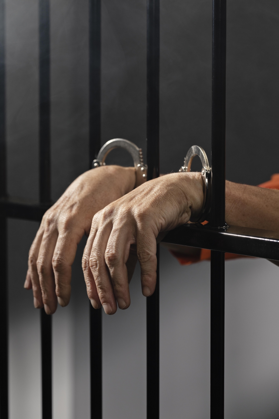 Homem  detido aps invadir casa e tentar estuprar uma criana de 11anos