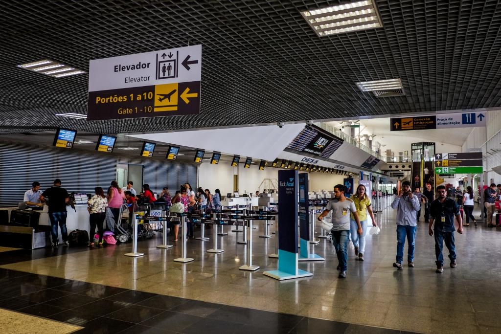 Procon Estadual apura legalidade de nova tarifa B�sica de companhias a�reas em MT