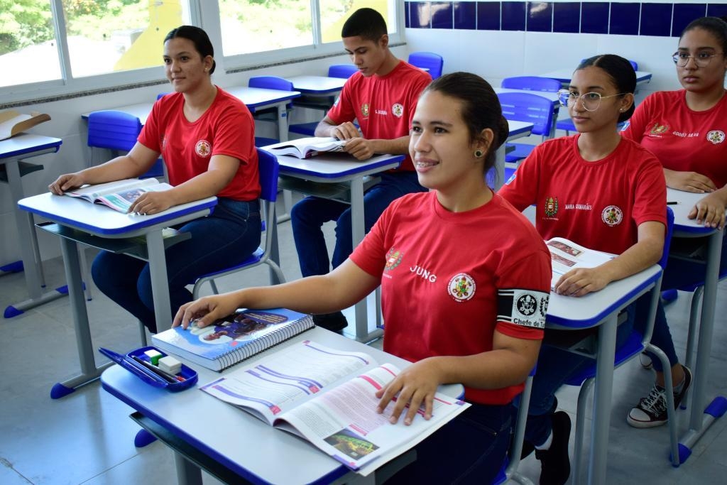 Seduc divulga resultado do seletivo para ingresso nas escolas estaduais militares; veja se seu nome est� na lista