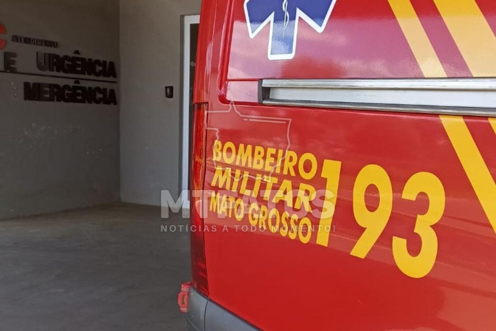 Corpo de Bombeiros socorre casal ap�s ve�culo capotar na BR-364 em Diamantino