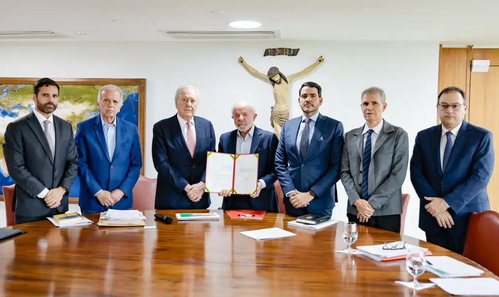 Governo envia ao Congresso projeto de lei que endurece combate a fac��es criminosas