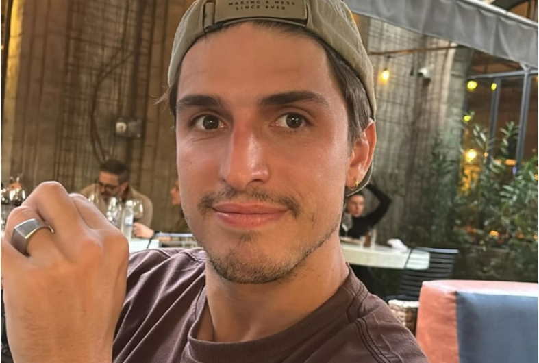 Tatuador de Neymar � condenado a pagar indeniza��o para Felipe Prior