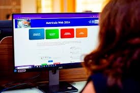 Refer�ncia em ensino de l�nguas, a Escola Hon�rio Rodrigues tem vagas abertas para novos alunos