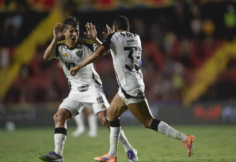 Atltico reage com virada relmpago em 12 minutos e deixa o Sport  beira do rebaixamento  