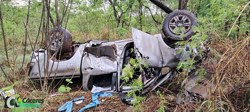 Chuva intensa provoca acidentes em sequ�ncia na BR- 070
