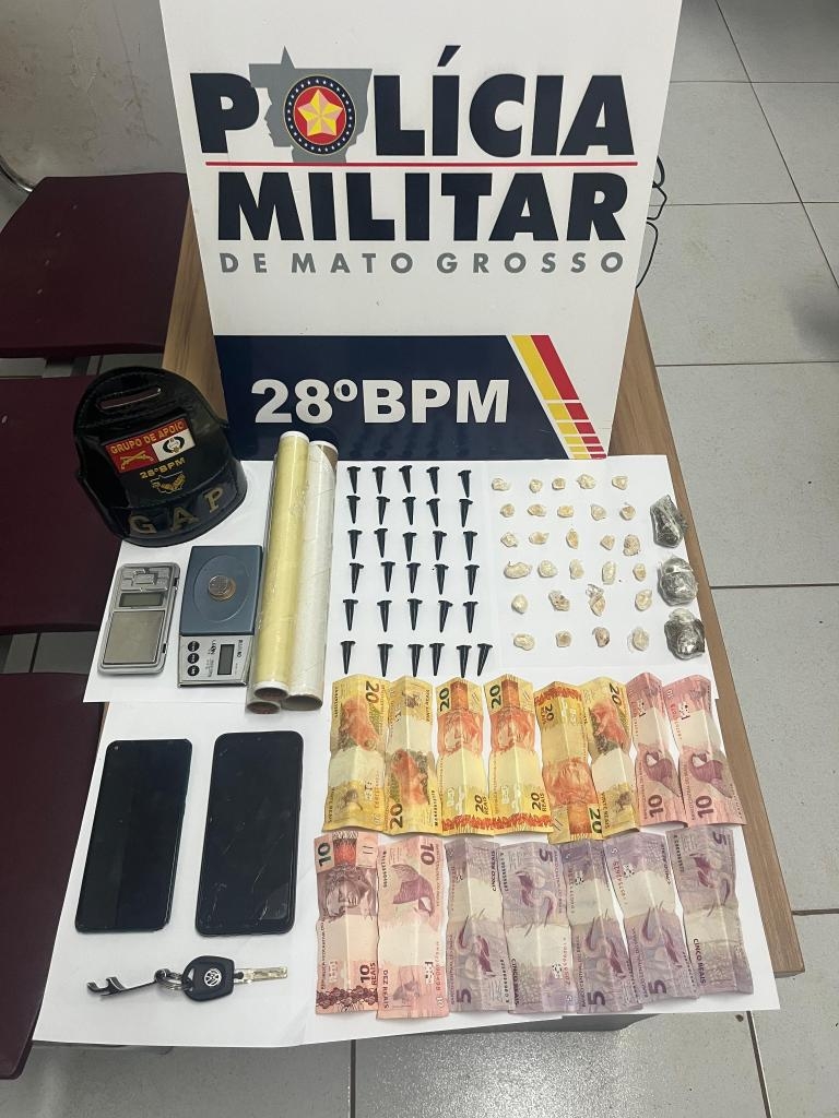 Pol�cia Militar prende faccionado com 62 por��es de drogas em Jaciara