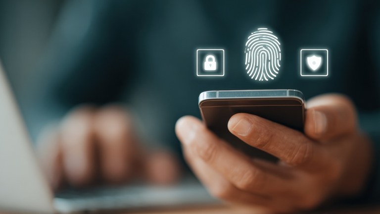 Benef�cios sociais ter�o biometria obrigat�ria; emiss�o da nova identidade come�a em maio