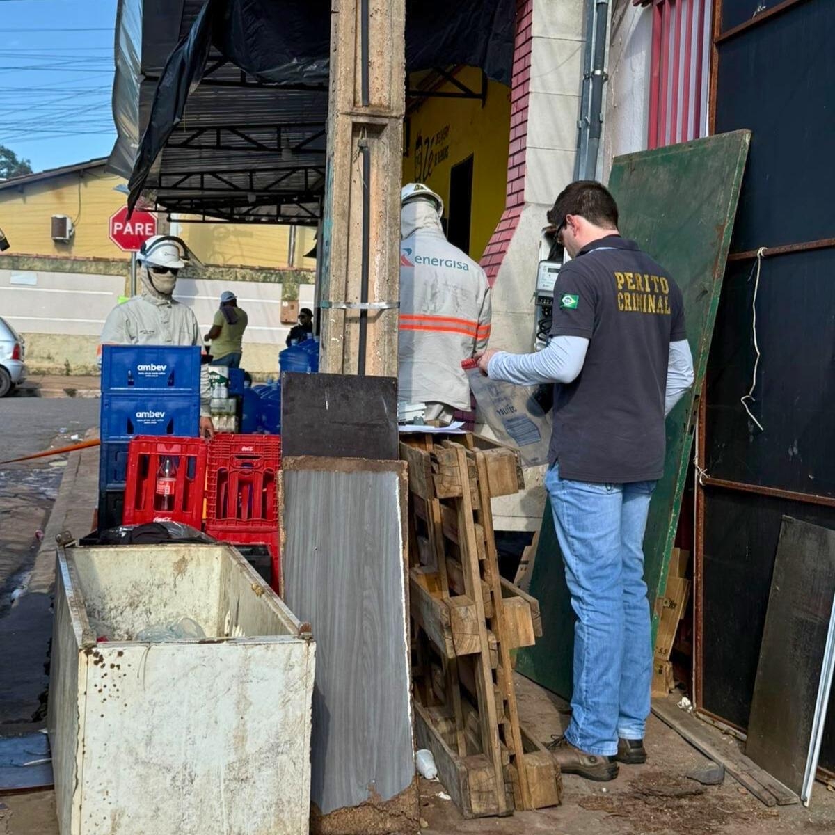 Opera��o flagra furto de energia e prende donos de com�rcios em Cuiab� e VG