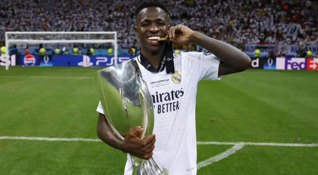 Jornal defende Vini Jr como Bola de Ouro: �Se existe justi�a, � dele�