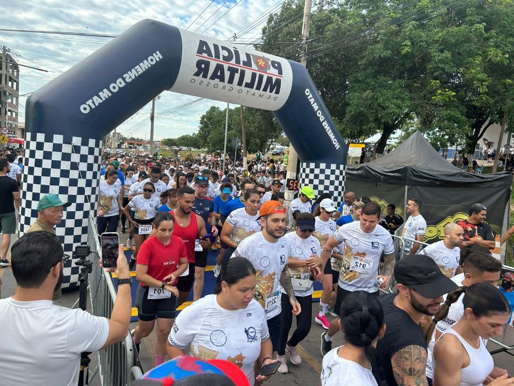 Pol�cia Militar re�ne 2.190 participantes na 25� Corrida Homens do Mato