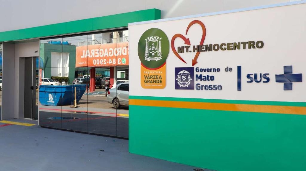 SES fornece equipamentos e capacita equipe de nova unidade de coleta de sangue