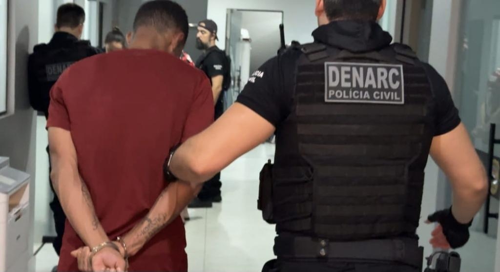 Pol�cia Civil cumpre mandados contra grupo criminoso envolvido com tr�fico de drogas sint�ticas em Cuiab�