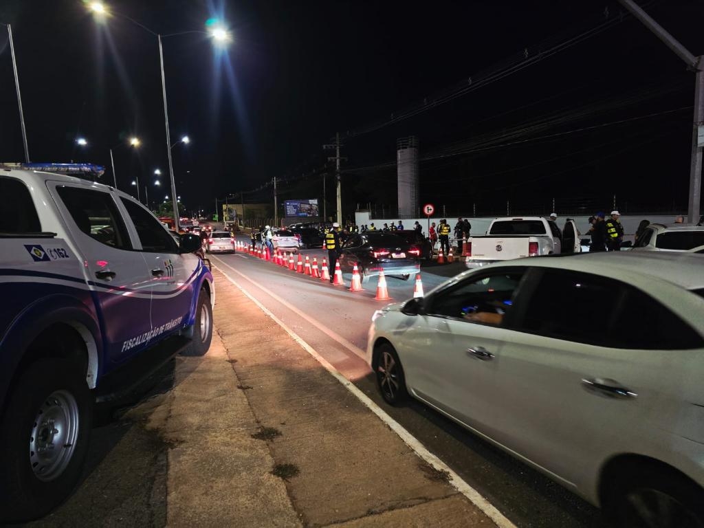 Opera��o Lei Seca faz 200 testes de alcoolemia e prende dois condutores em Cuiab�