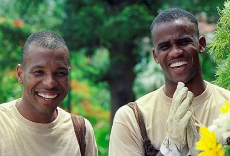 Restos mortais de Claudinho, dupla de Buchecha, desaparecem do t�mulo