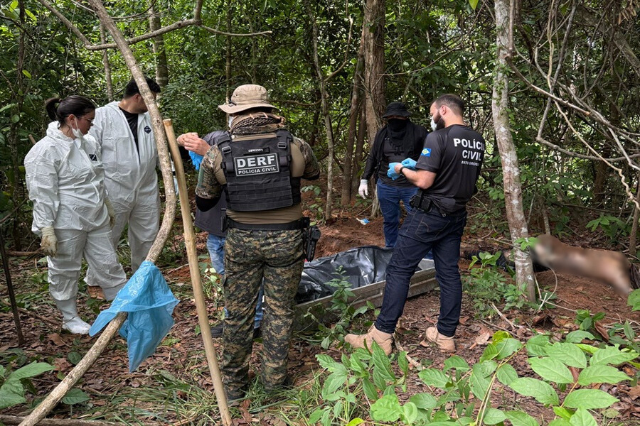 Pol�cia Civil encontra cemit�rio clandestino ligado a fac��o criminosa
