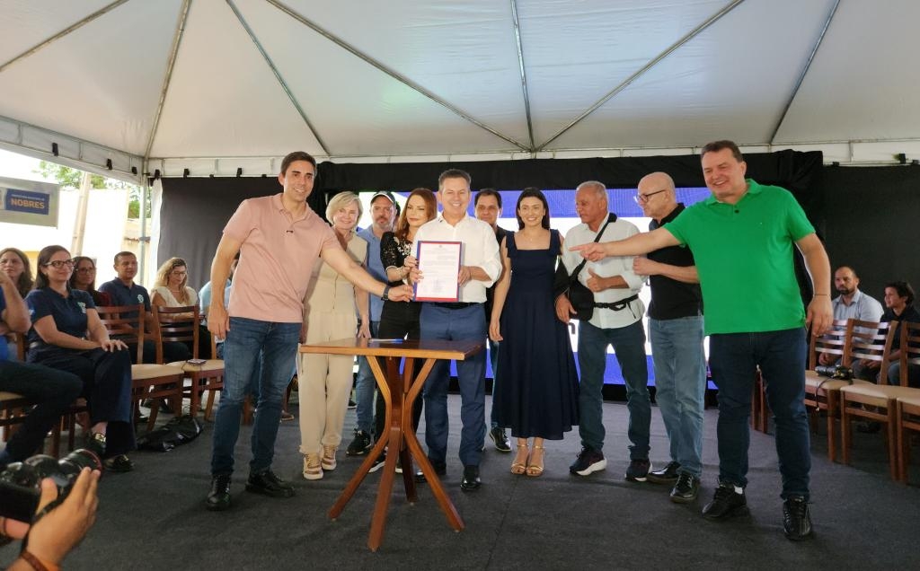 Governo de MT melhora educao com nova quadra e creche em Nobres