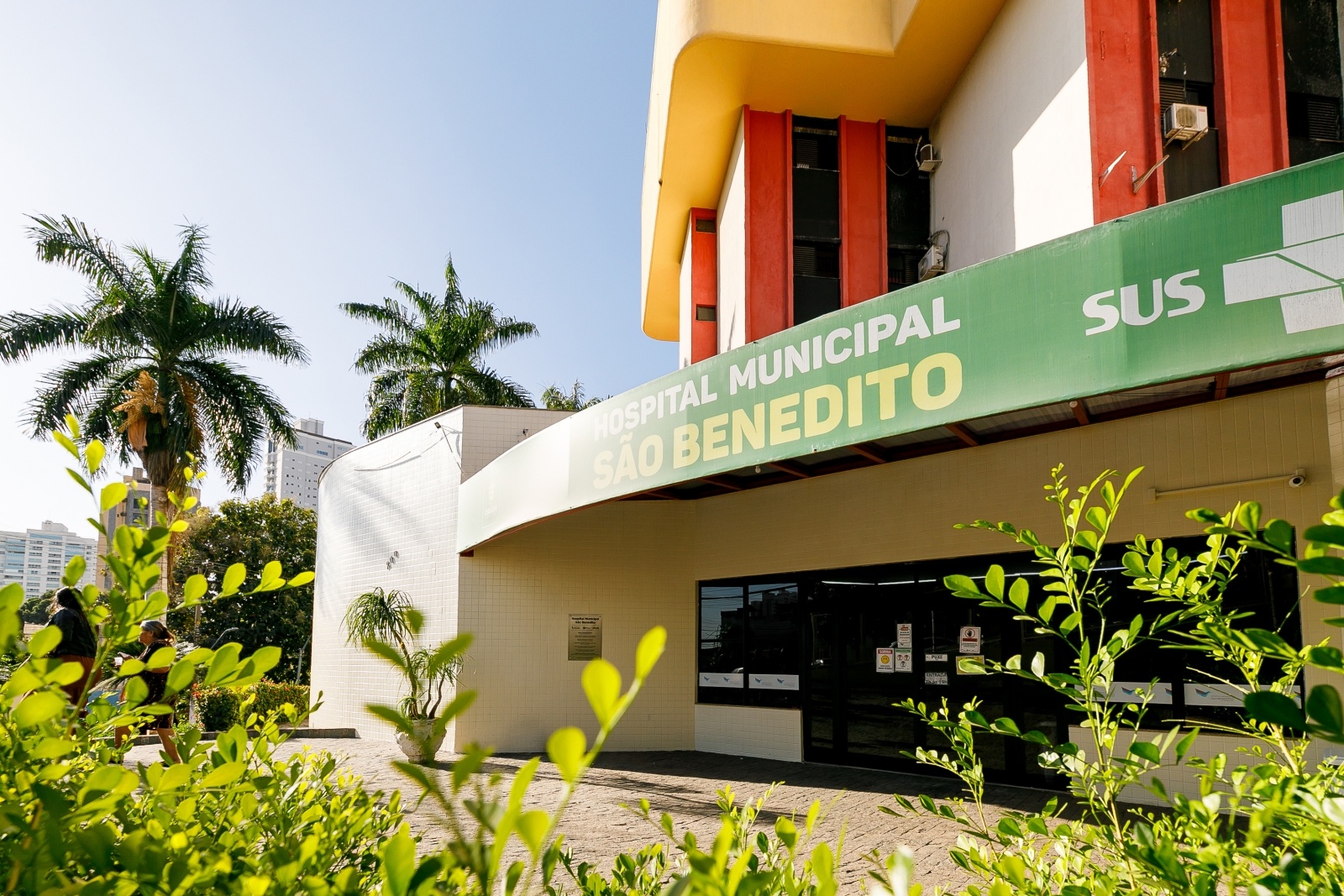 Homem de 33 anos morre em hospital de Cuiab� com suspeita de intoxica��o por metanol