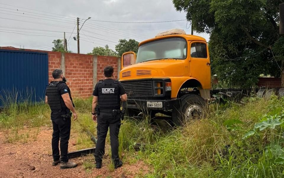 Pol�cias Civil de MT e RO cumprem ordens judiciais em alvo suspeito de envolvimento em acidente que vitimou delegado e esposa em Comodoro