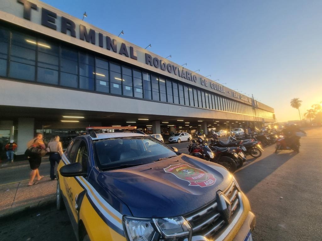 Cadeira de rodas e int�rpretes de libras refor�am acessibilidade na Rodovi�ria de Cuiab�