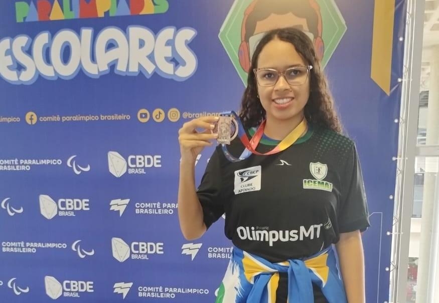 Estudante com defici�ncia visual quebra barreiras e disputa Jogos Ol�mpicos da Rede Estadual