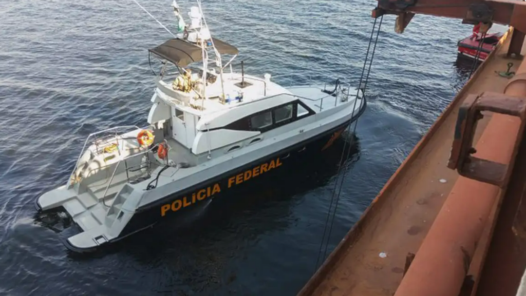 Pol�cia Federal Resgata Imigrantes em Condi��es Prec�rias no Rio de Janeiro