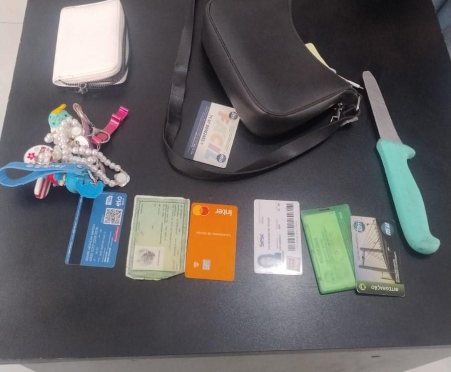 PM prende casal suspeito por roubos utilizando faca em Cuiab�