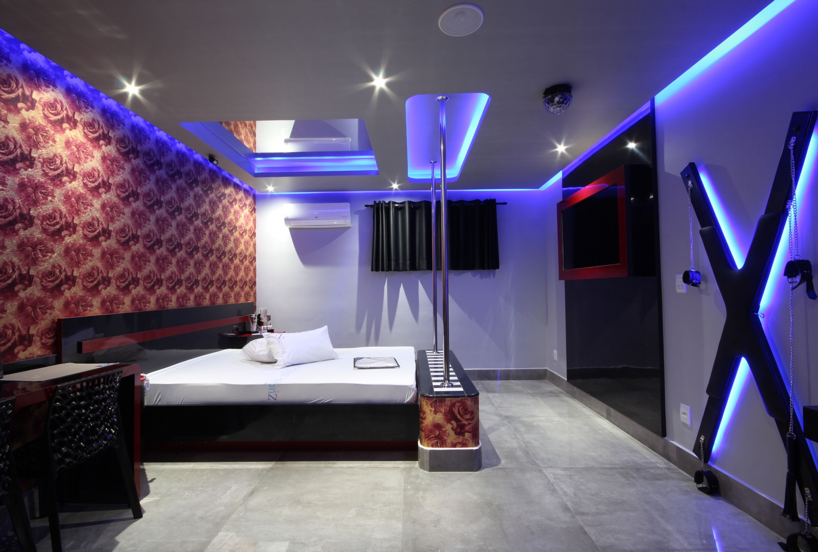 Confus�o em motel termina com fuga, sangue e calote em V�rzea Grande