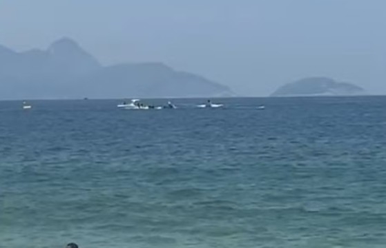 Avi�o monomotor cai no mar em Copacabana e piloto morre no local
