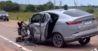 Colis�o frontal na BR-163 deixa feridos e causa perda total em ve�culos(V�deo)