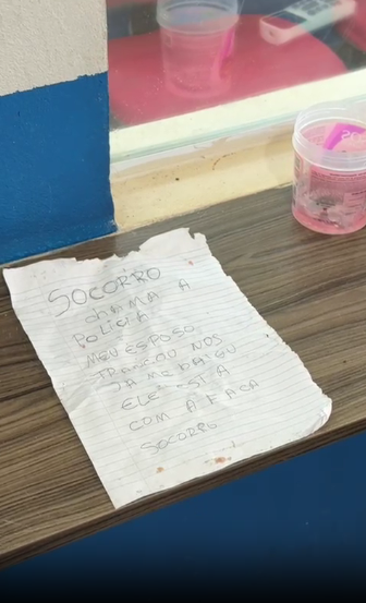 Bilhete jogado pela janela exp�e viol�ncia dom�stica e resulta em resgate de mulher e crian�as