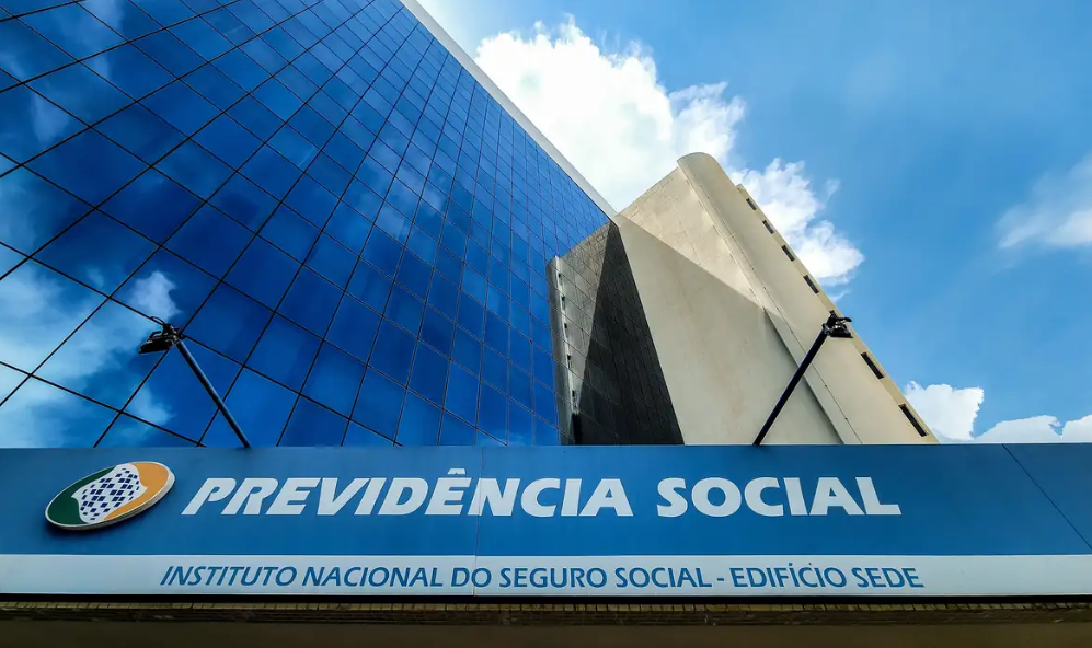Governo sanciona lei que impede descontos em aposentadorias do INSS