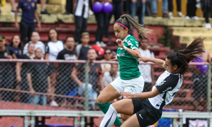 Palmeiras garante mando e decide Supercopa Feminina contra o Corinthians em casa