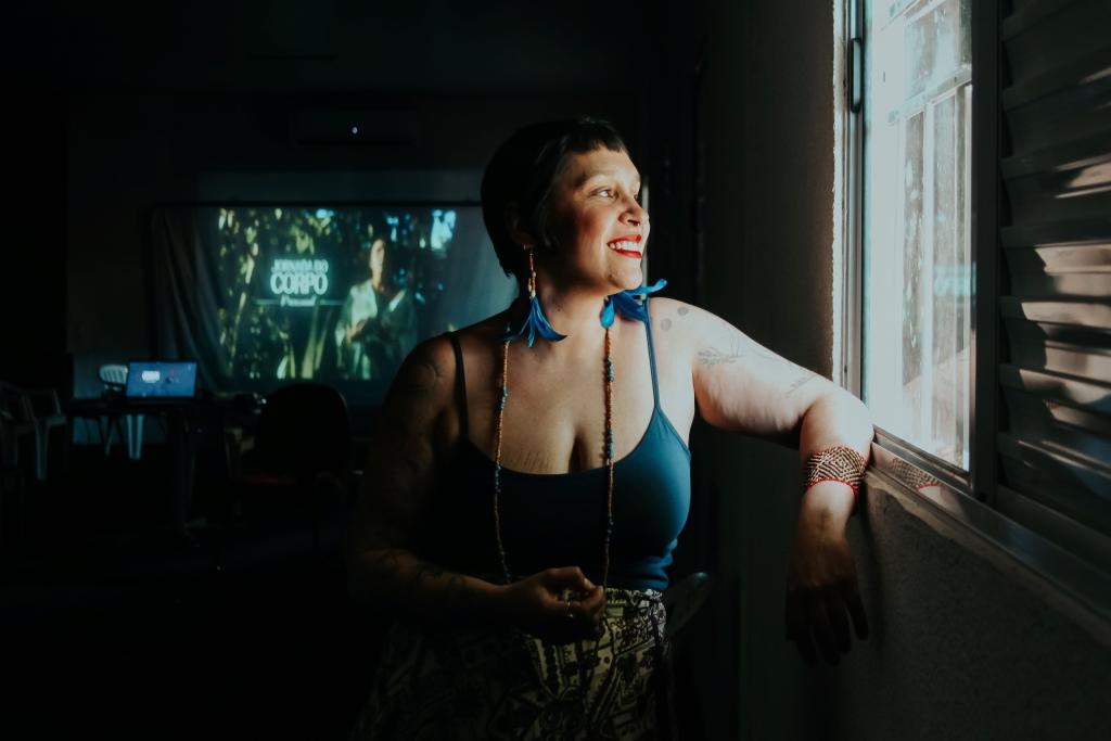 Exposi��o divulga imagens e cria��es liter�rias de mulheres com corpos que desafiam o preconceito