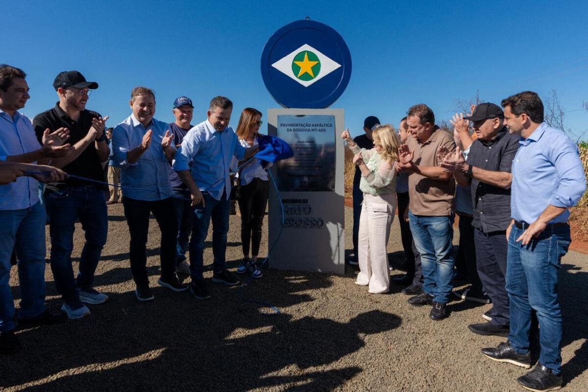 Max Russi participa da entrega da MT-465 e acompanha assinatura de obras em Alto Taquari