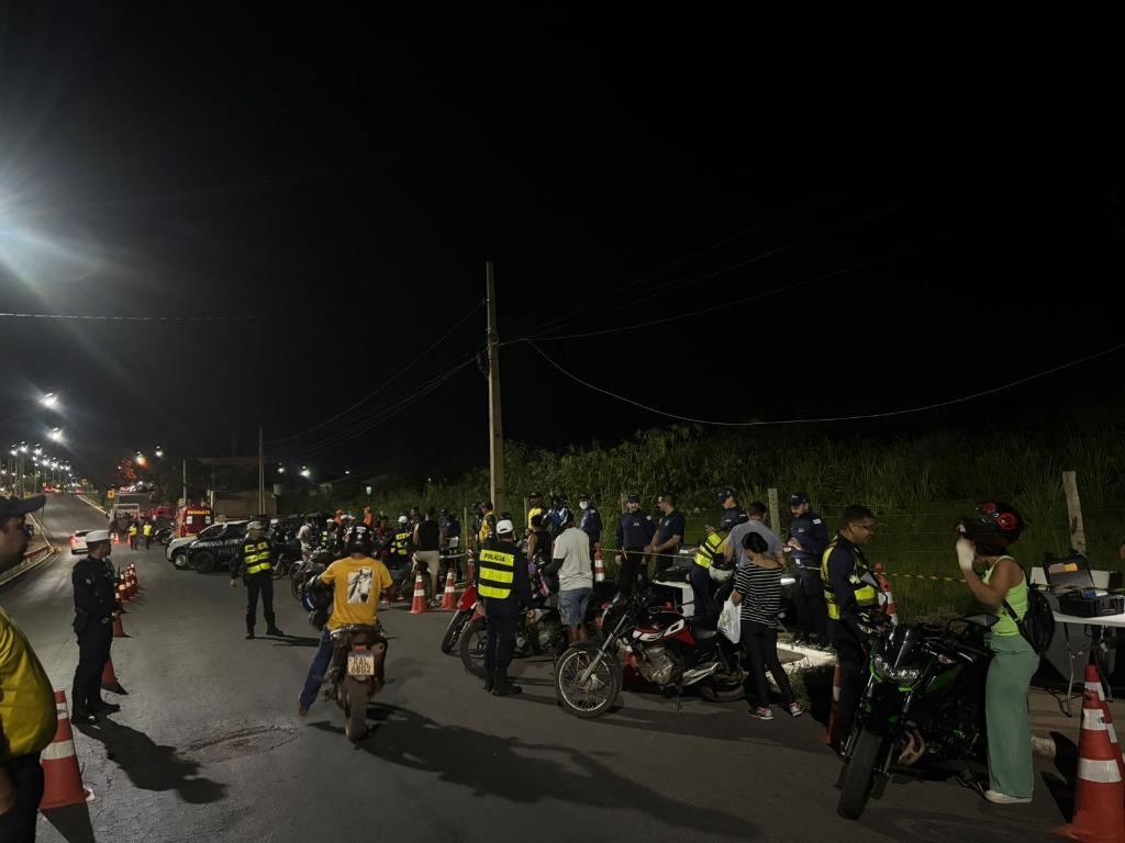 Lei Seca termina com quatro pris�es e 46 ve�culos removidos em Cuiab�