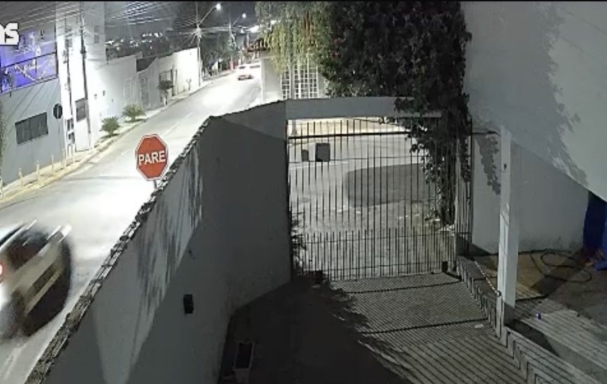 Motorista embriagado foge ap�s atropelar motociclista e � preso em Rondon�polis (V�deo)