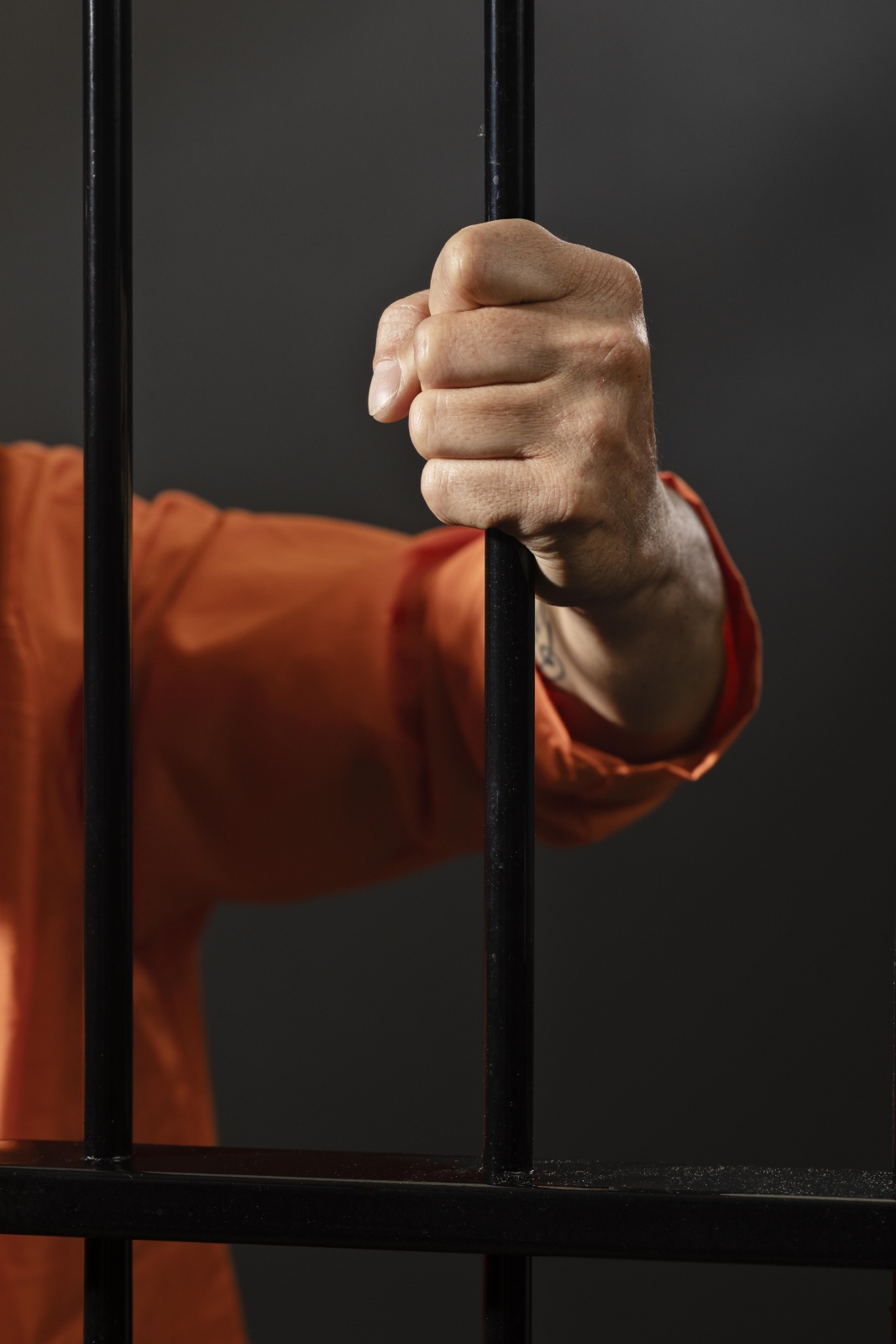 Investigado por estupro de filha da ex-namorada � preso pela Pol�cia Civil em Sinop